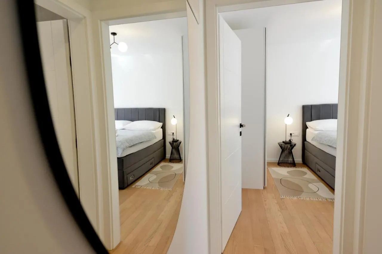 Apartment Luka Zadar